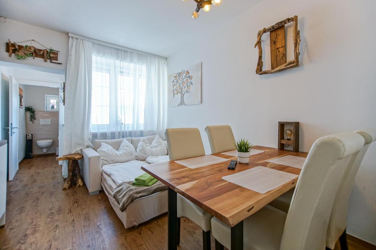 Auszeit Steiraland 7 Mit Ueberdachten Balkon Und Parkplatz Леобен Экстерьер фото